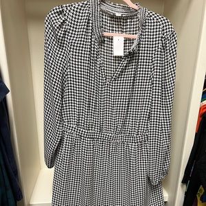 Houndstooth dress, unlined. Size 16.